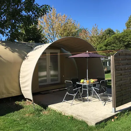 Camping Parc D'audinac Les Bains 3 Etoiles - Piscine Chauffee - Vue Montagne 3*