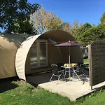 Camping Parc D'audinac Les Bains 3 Etoiles - Piscine Chauffee - Vue Montagne 3*