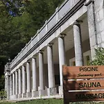 Parc D'audinac Les Bains 3 Etoiles - Piscine Chauffee - Vue Montagne 3* Saint-Girons (Ariege)
