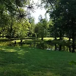 Parc D'audinac Les Bains 3 Etoiles - Piscine Chauffee - Vue Montagne Camping 3*