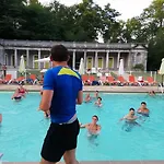 Parc D'audinac Les Bains 3 Etoiles - Piscine Chauffee - Vue Montagne 3*