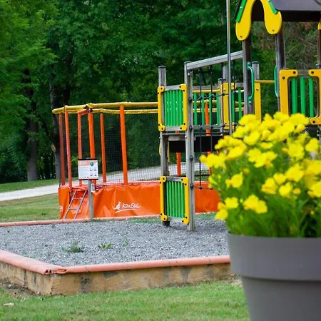 Parc D'audinac Les Bains 3 Etoiles - Piscine Chauffee - Vue Montagne