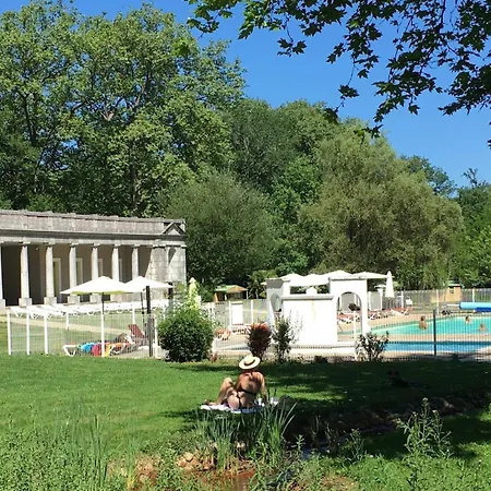 3 Etoiles - Piscine Chauffee - Vue Montagne Camping 3*