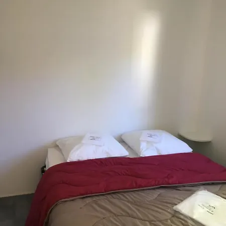 Parc D'audinac Les Bains 3 Etoiles - Piscine Chauffee - Vue Montagne Saint-Girons