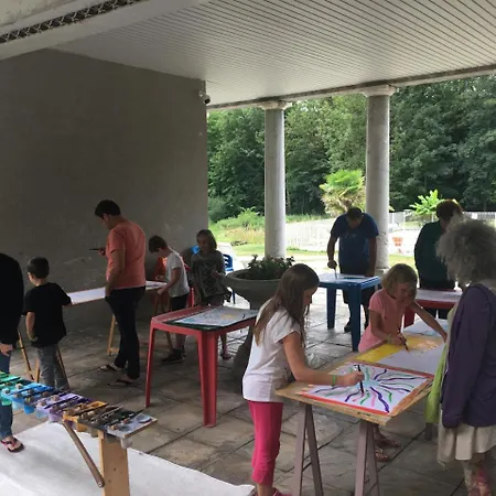 Parc D'audinac Les Bains 3 Etoiles - Piscine Chauffee - Vue Montagne 3* Saint-Girons