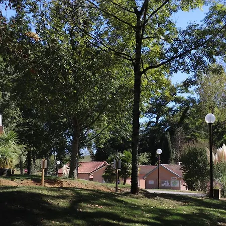 Kemping Parc D'audinac Les Bains 3 Etoiles - Piscine Chauffee - Vue Montagne