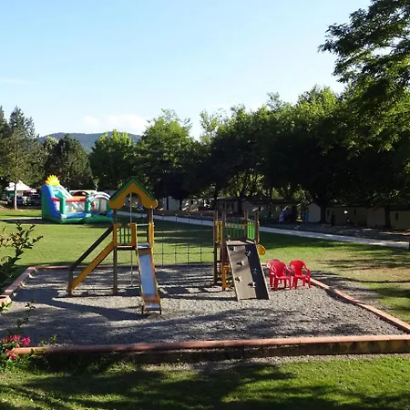 Parc D'audinac Les Bains 3 Etoiles - Piscine Chauffee - Vue Montagne Kemping 3*