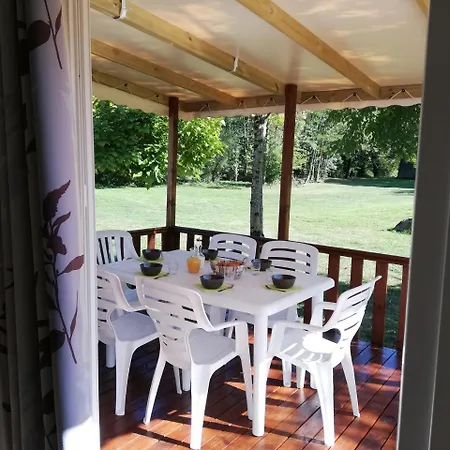 Parc D'audinac Les Bains 3 Etoiles - Piscine Chauffee - Vue Montagne Kemping