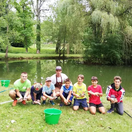 Parc D'audinac Les Bains 3 Etoiles - Piscine Chauffee - Vue Montagne