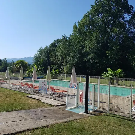 Parc D'audinac Les Bains 3 Etoiles - Piscine Chauffee - Vue Montagne Kemping 3*