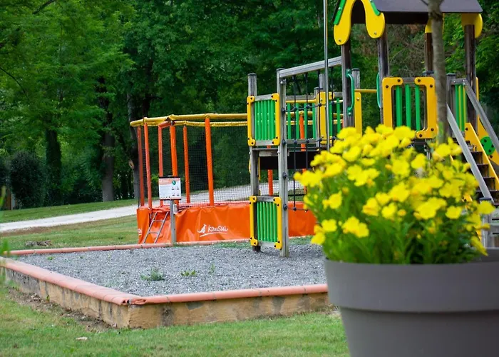 Parc D'audinac Les Bains 3 Etoiles - Piscine Chauffee - Vue Montagne