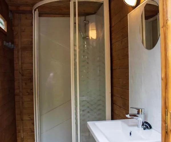 Parc D'audinac Les Bains 3 Etoiles - Piscine Chauffee - Vue Montagne Kamp alanı