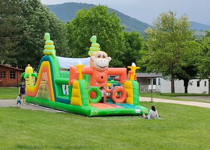 Parc D'audinac Les Bains 3 Etoiles - Piscine Chauffee - Vue Montagne Kamp alanı Saint-Girons (Ariege)
