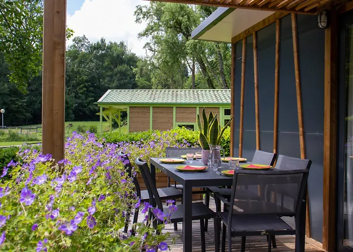Parc D'audinac Les Bains 3 Etoiles - Piscine Chauffee - Vue Montagne 3*