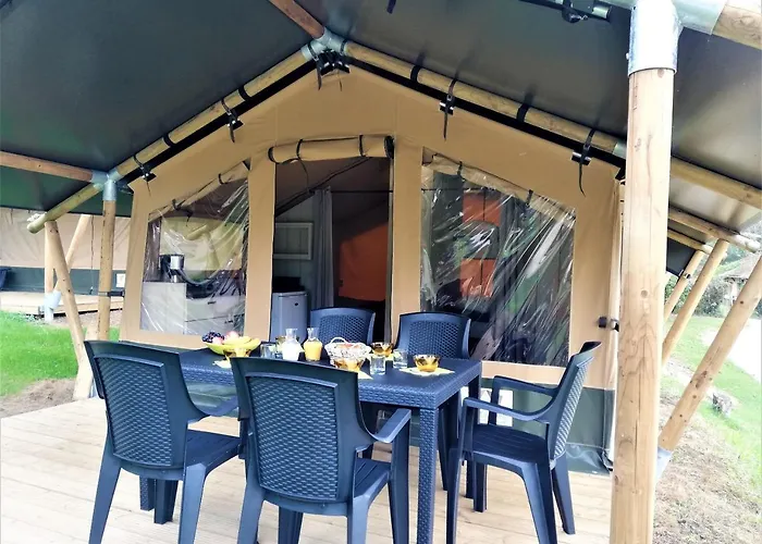 Parc D'audinac Les Bains 3 Etoiles - Piscine Chauffee - Vue Montagne Kamp alanı