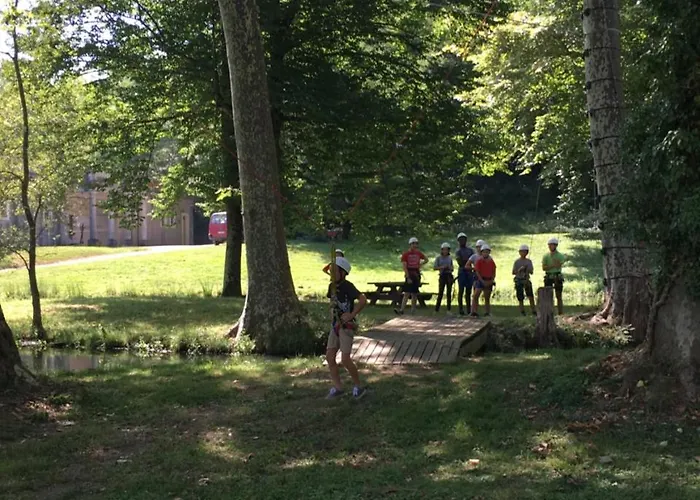 Kamp alanı Parc D'audinac Les Bains 3 Etoiles - Piscine Chauffee - Vue Montagne