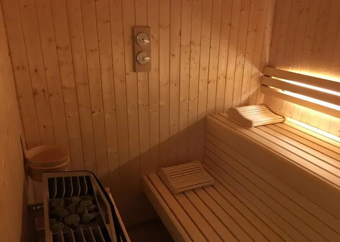 Parc D'audinac Les Bains 3 Etoiles - Piscine Chauffee - Vue Montagne Kamp alanı Saint-Girons (Ariege)